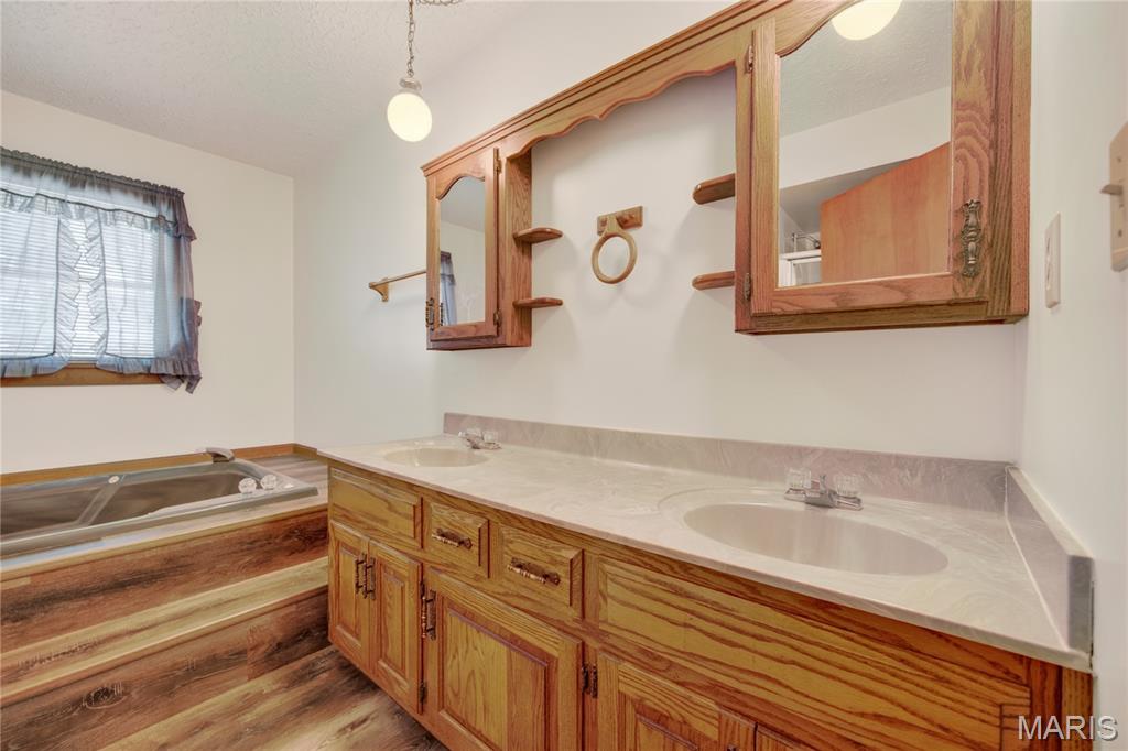 Ravenwood Estates - Residential