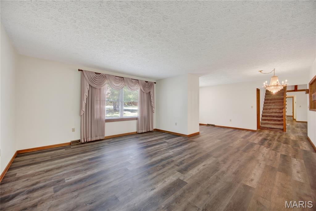 Ravenwood Estates - Residential