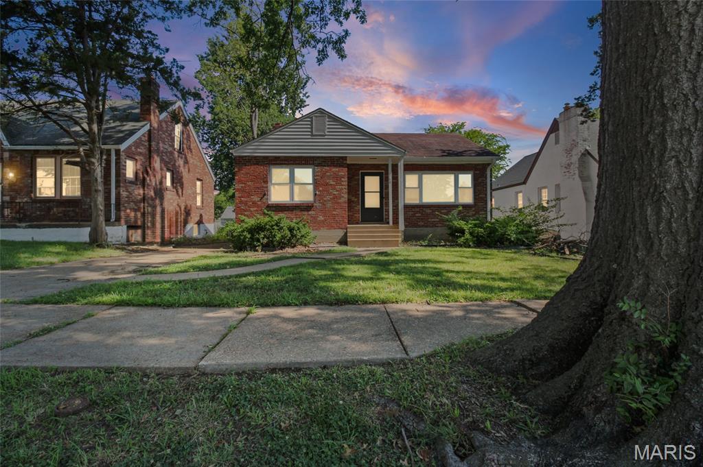 Pershing Heights - Residential