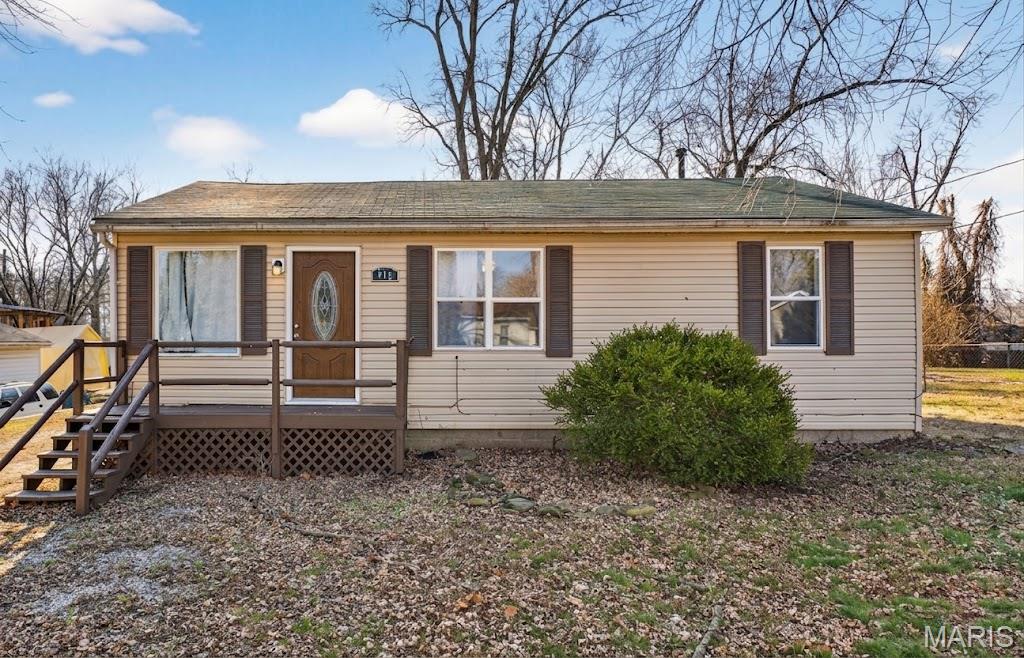 Discover this charming 3-bedroom, 1-bathroom ranch home located at 512 Belvedere Dr in Belleville, IL. Featuring an efficient 864 square feet of comfortable living space on a generous 11,326-square-foot lot, this property offers a peaceful neighborhood setting with a private driveway and detached garage. Enjoy the convenience of a prime location within the Harmony Emge District 175 and Belleville West school districts, close to local amenities.