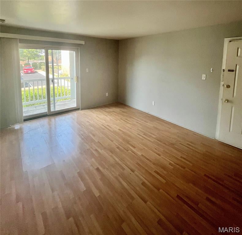 Radcliff Condo - Residential