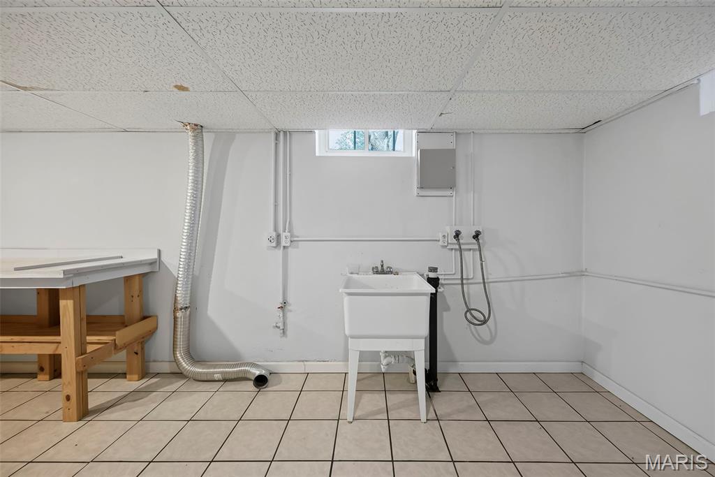 Louis Hill Estate - Residential