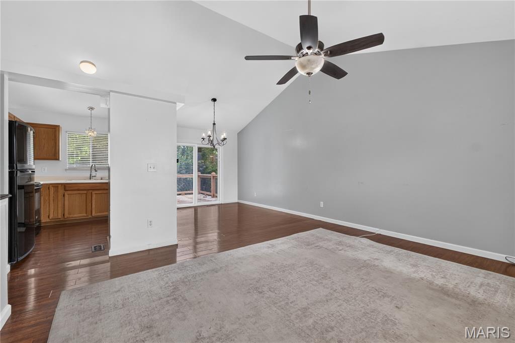 Bayfield Estate #10 - Residential
