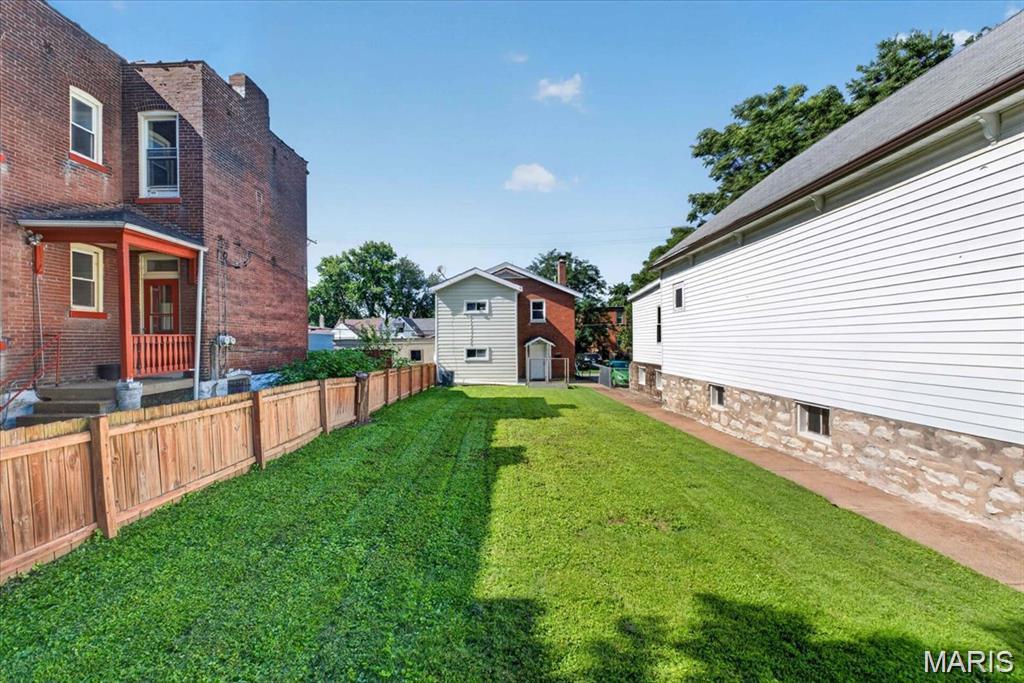 Oak Hill Improv - Residential Lease