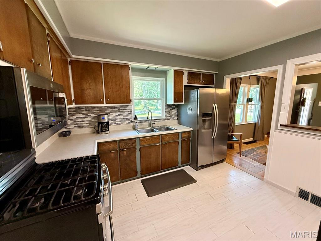 Hillview Place - Residential