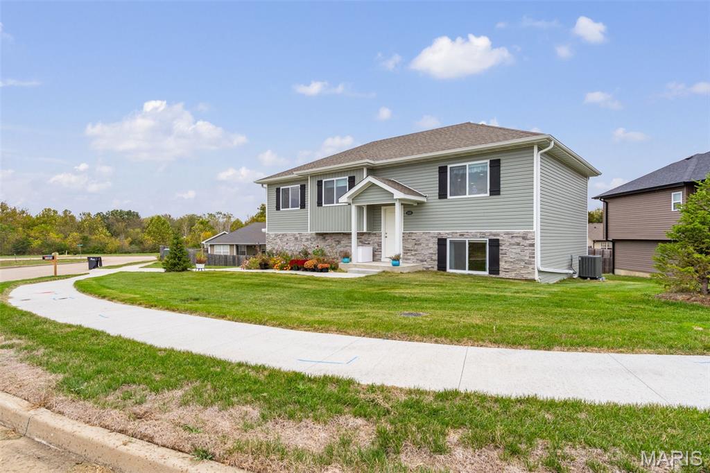 Tuscany Ridge 01 - Residential