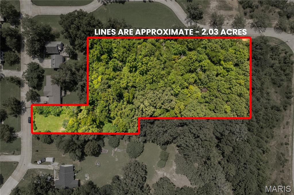 Two Parcels being sold together for a total of 2.03+/- acres off of Channon Drive near Barron Road in Poplar Bluff, MO! Electric, water and sewer are available. Land is vacant with mature trees. There is a cleared spot ready for you to build your dream home. Within close proximity to shopping, restaurants and the hospital- live within the city limits where it'll feel like you are in the country!
