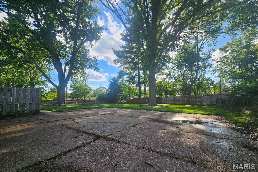 Robinwood West 9 - Residential Lease