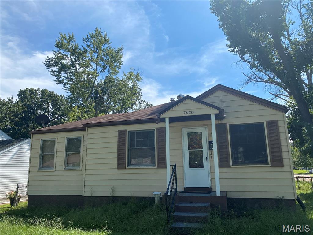 Country Club Hills Add 2 - Residential Lease