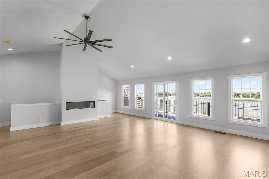 Riverview Court - Residential