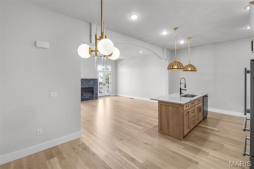 Riverview Court - Residential