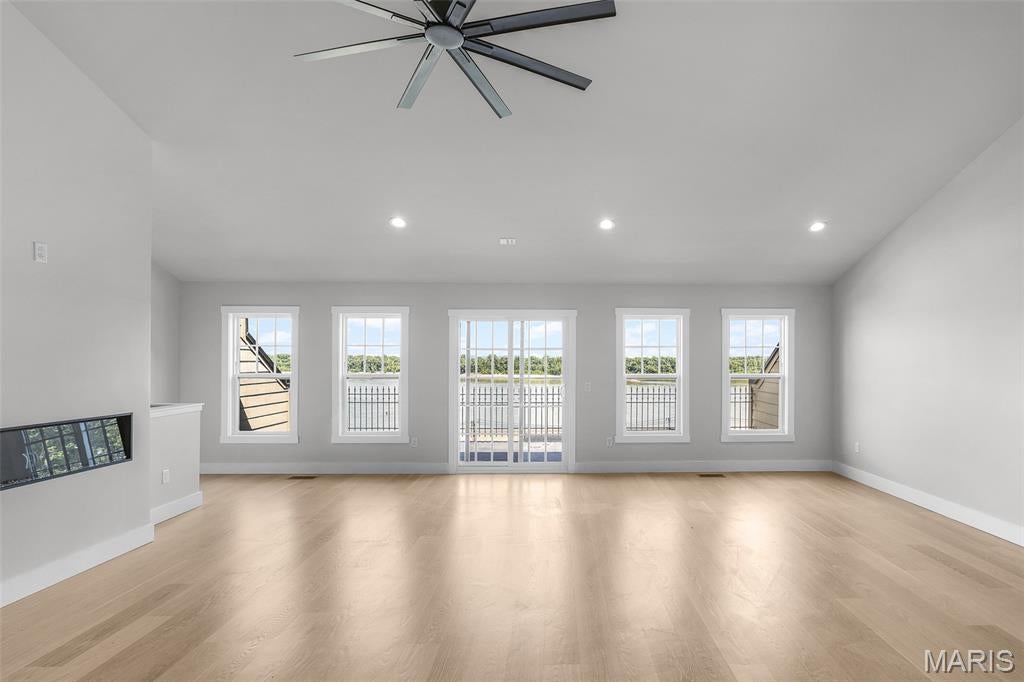 Riverview Court - Residential
