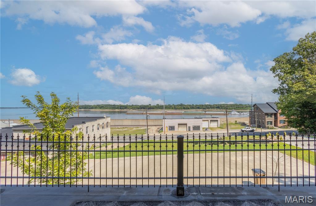 Riverview Court - Residential