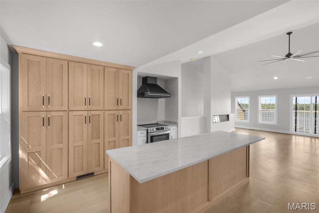 Riverview Court - Residential