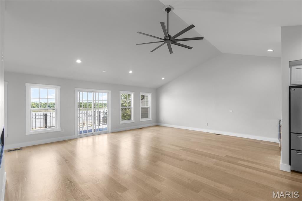 Riverview Court - Residential