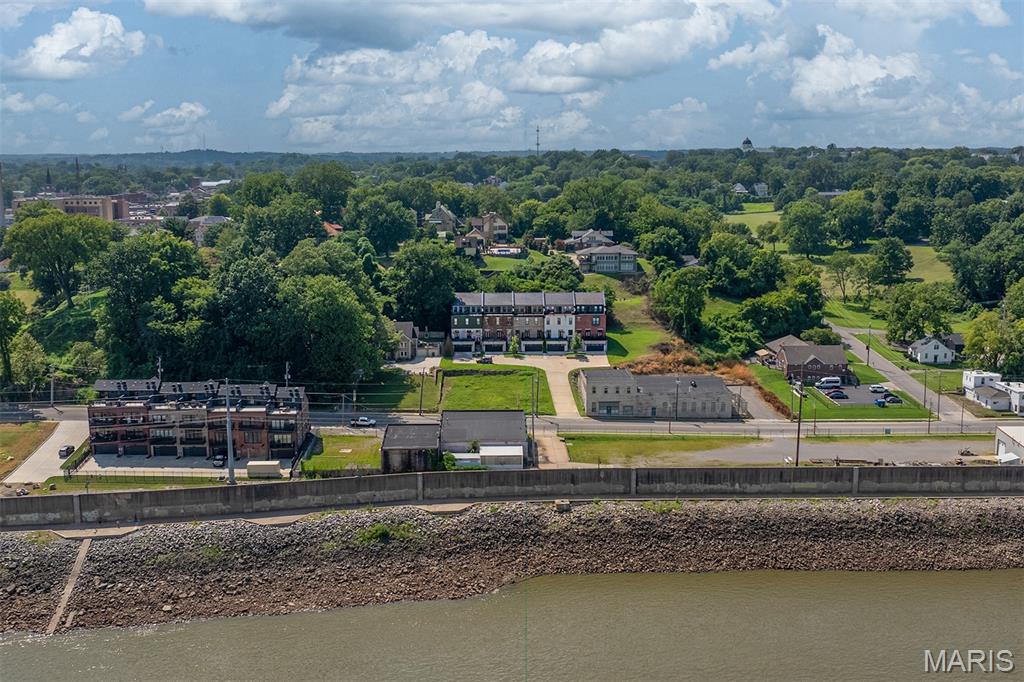 Riverview Court - Residential