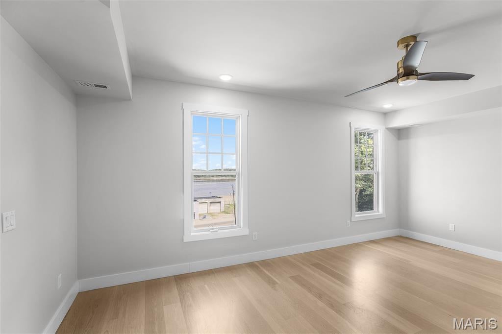 Riverview Court - Residential