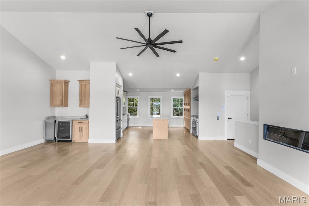 Riverview Court - Residential