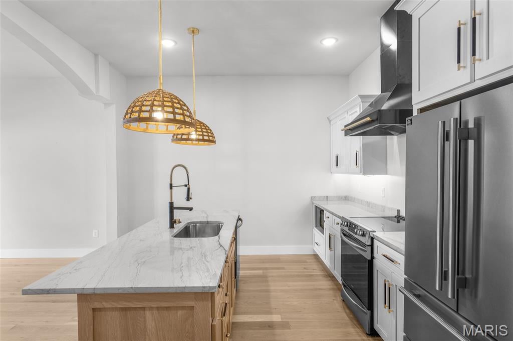Riverview Court - Residential