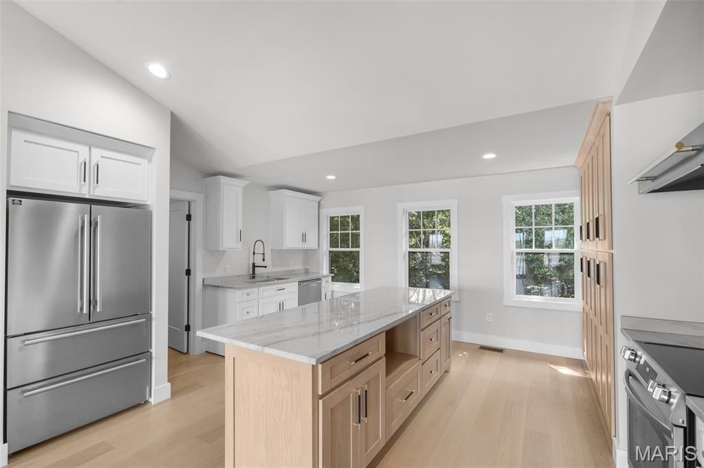 Riverview Court - Residential
