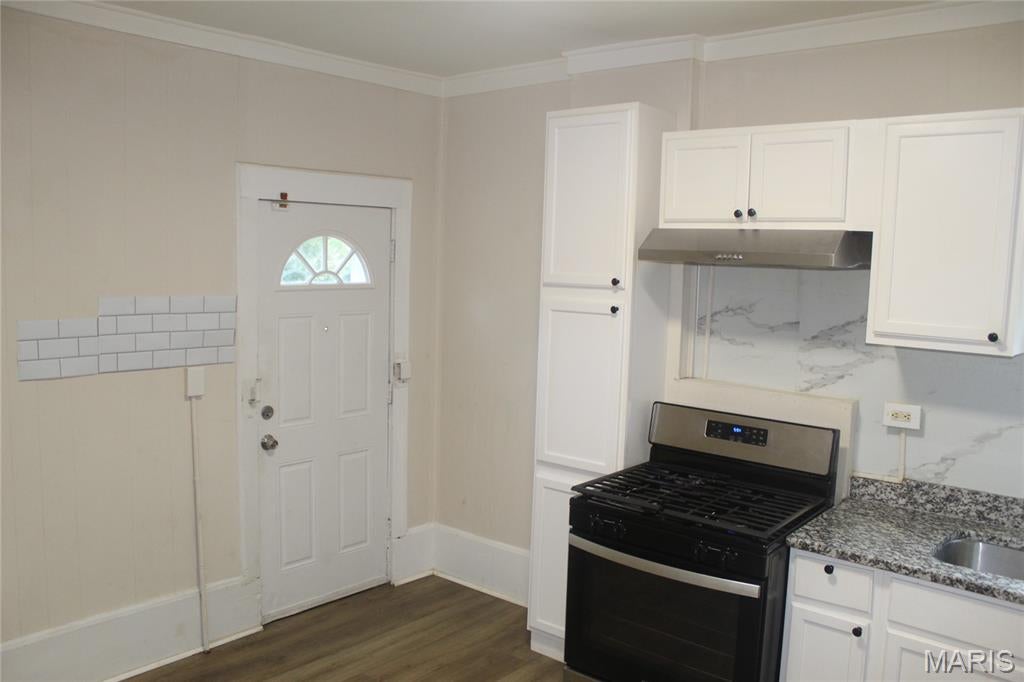 West Lawn - Residential