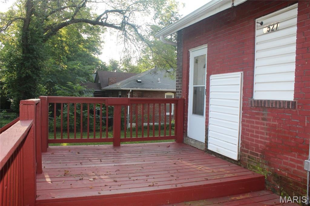 West Lawn - Residential