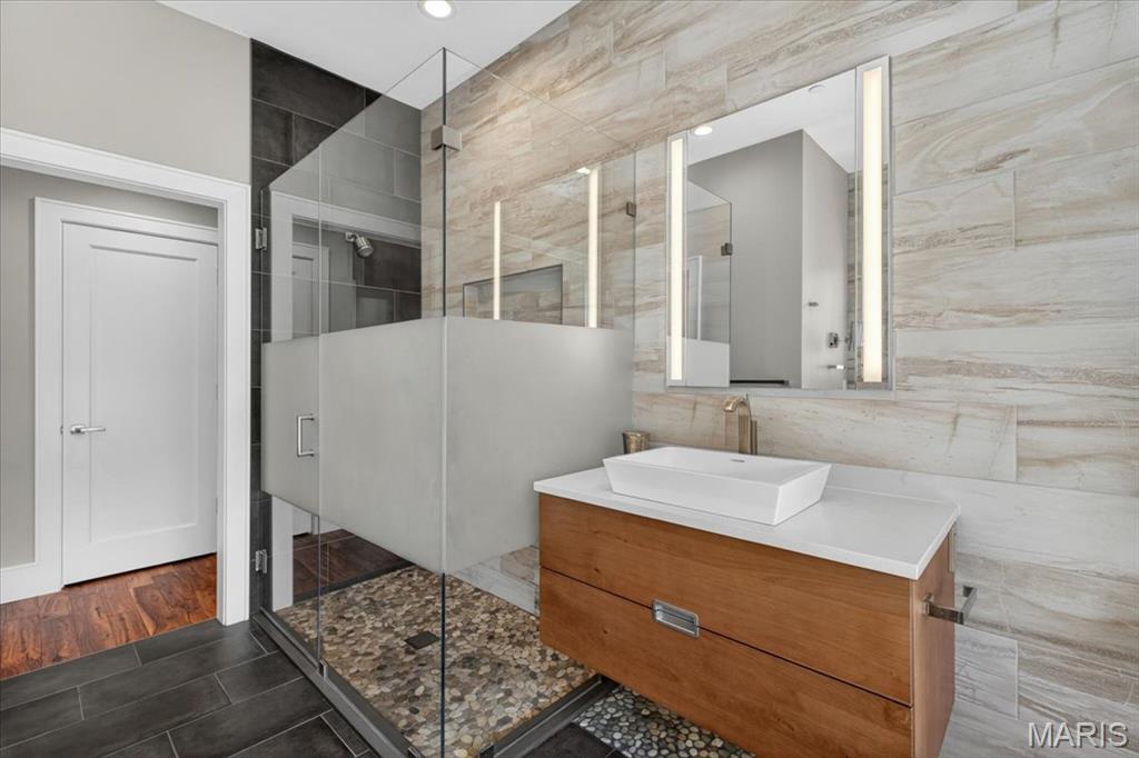 31 Brighton Way Condo - Residential
