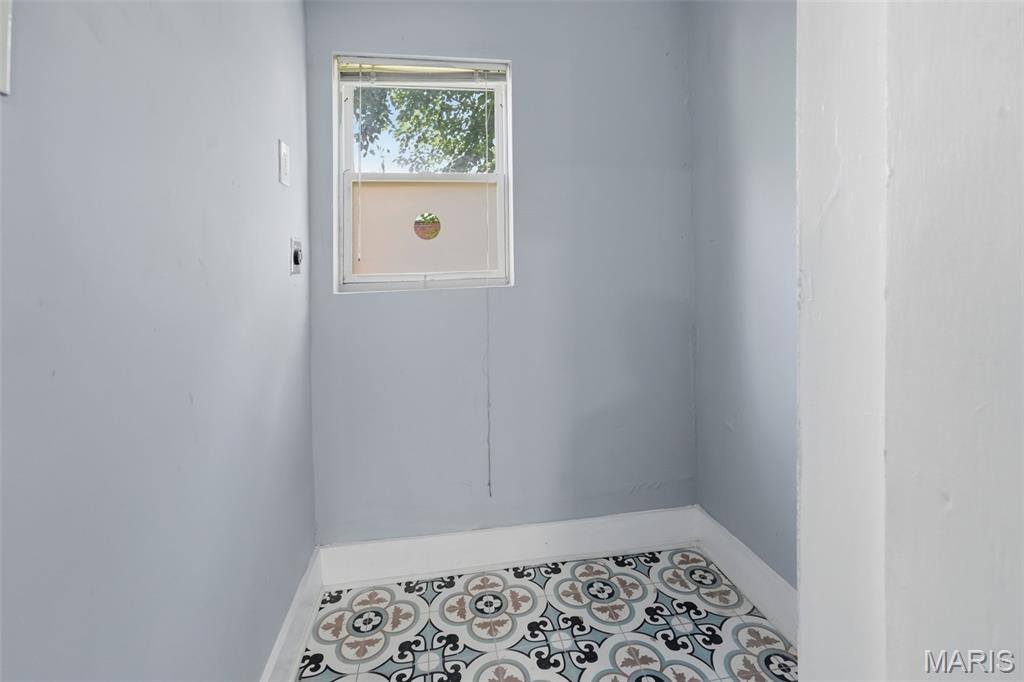 Raymond Place Add - Residential
