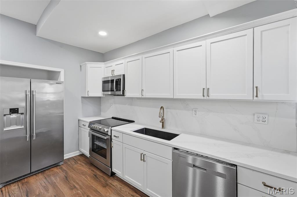Raymond Place Add - Residential