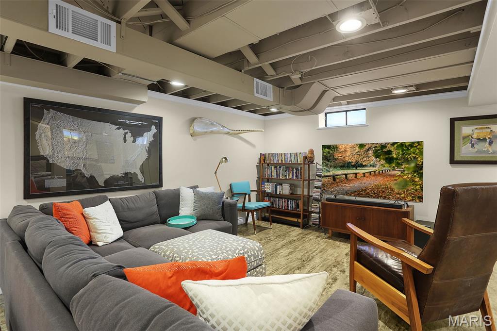 St Louis Hills - Residential