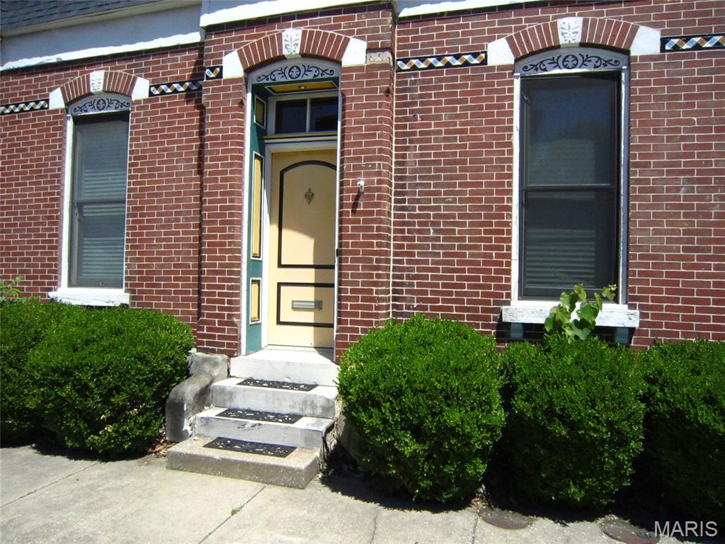 Old Belleville Twnhse Condos - Residential Lease