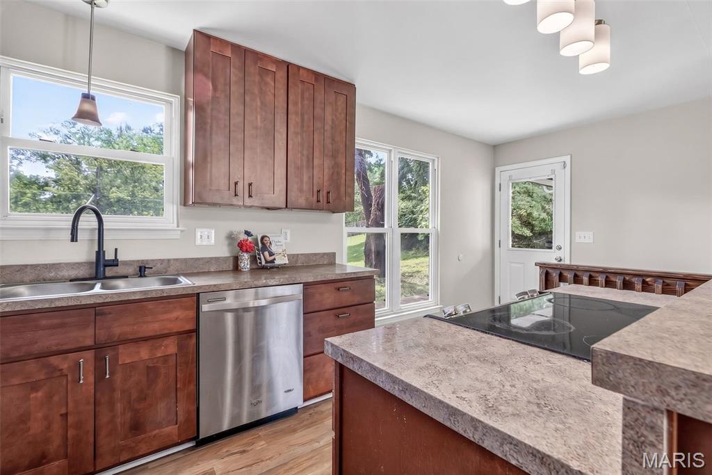 Lorraine Davis Estates - Residential