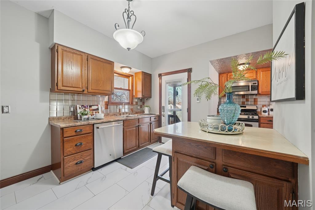 Tuxedo Park - Residential