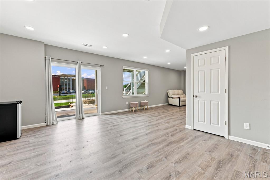 Manors At Orchard Glen - Residential