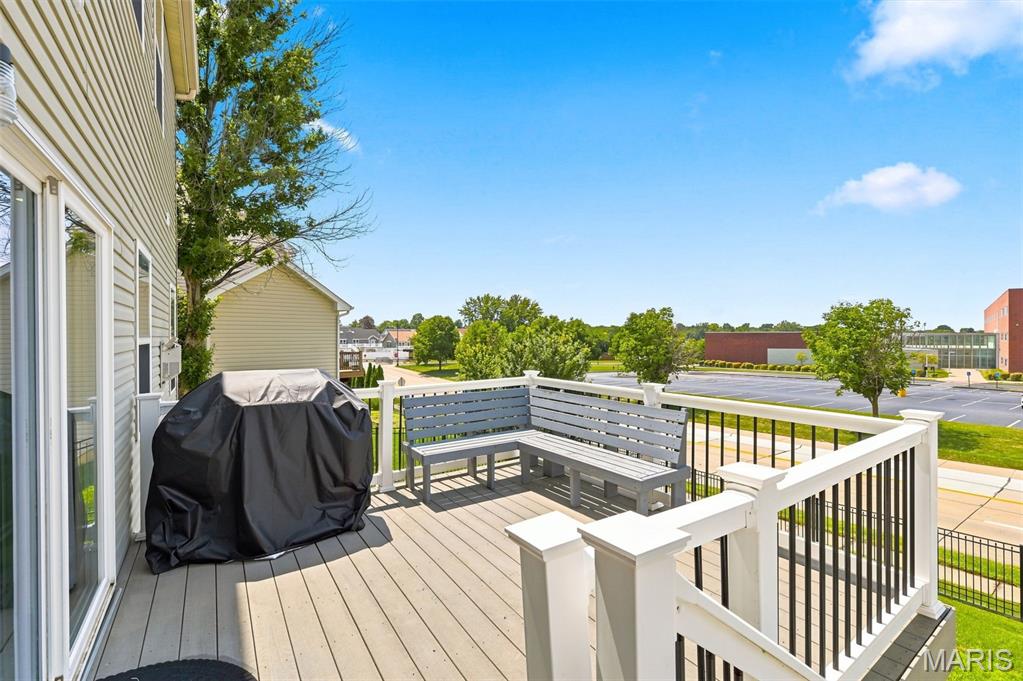 Manors At Orchard Glen - Residential