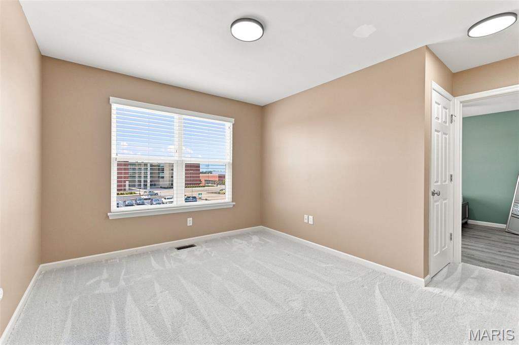 Manors At Orchard Glen - Residential