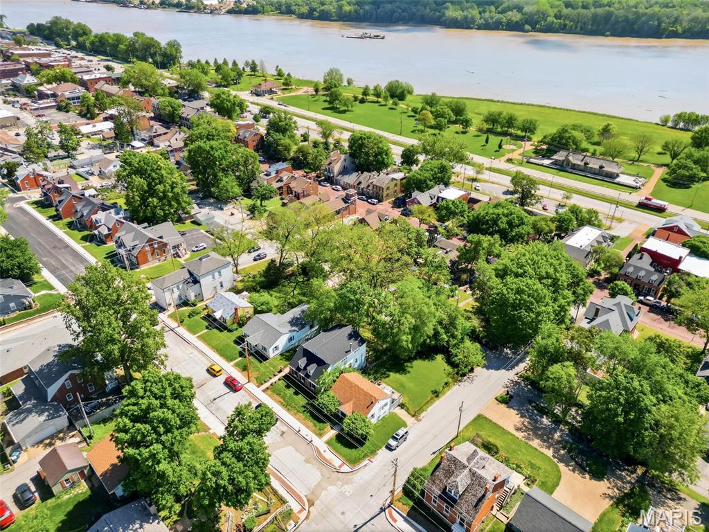 City/St Charles - Residential