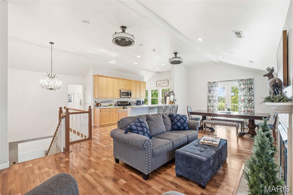 City/St Charles - Residential