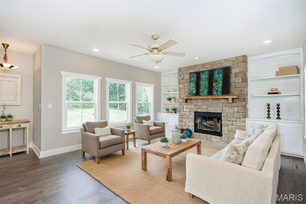 Stone Pier Estates - Residential