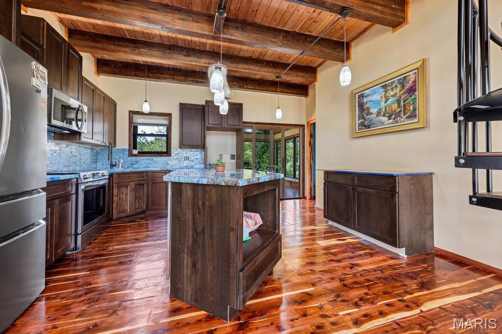 Crossroads Estates - Residential