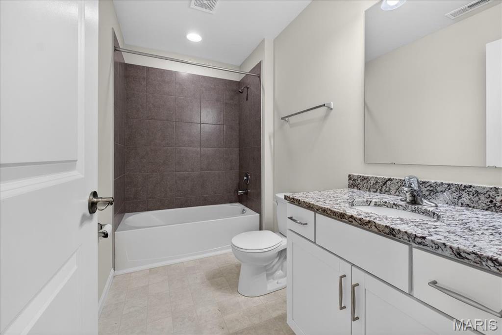 Central Park Townes Amd - Residential Lease