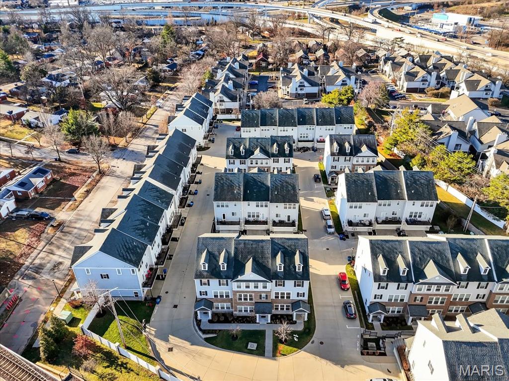 Central Park Townes Amd - Residential Lease