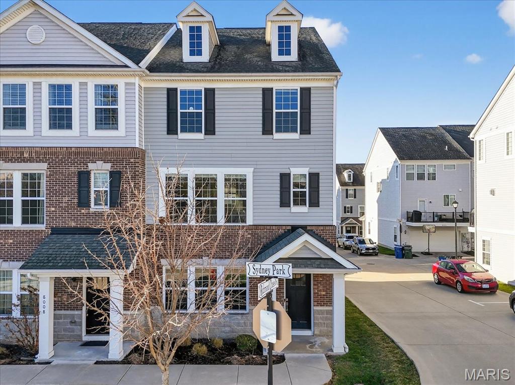 Central Park Townes Amd - Residential Lease