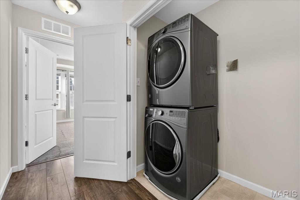Central Park Townes Amd - Residential Lease