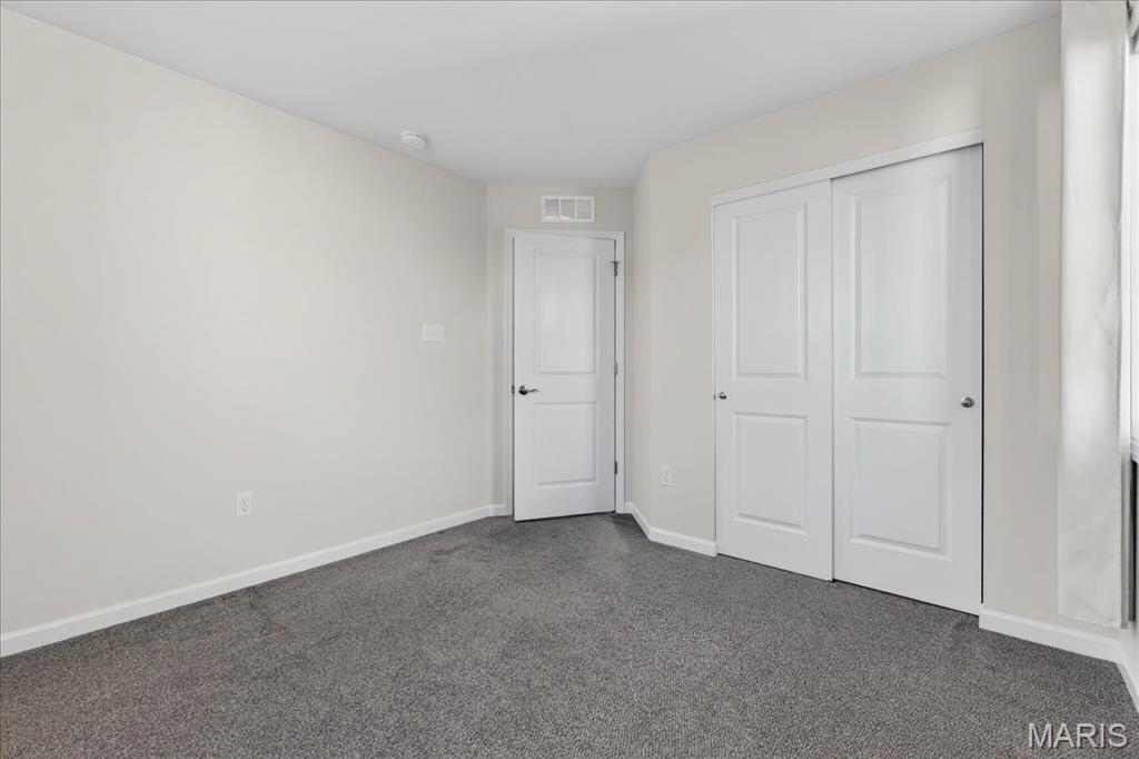 Central Park Townes Amd - Residential Lease