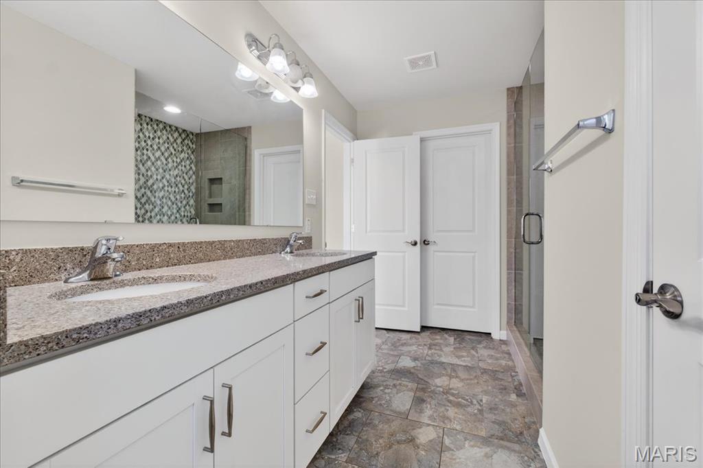 Central Park Townes Amd - Residential Lease
