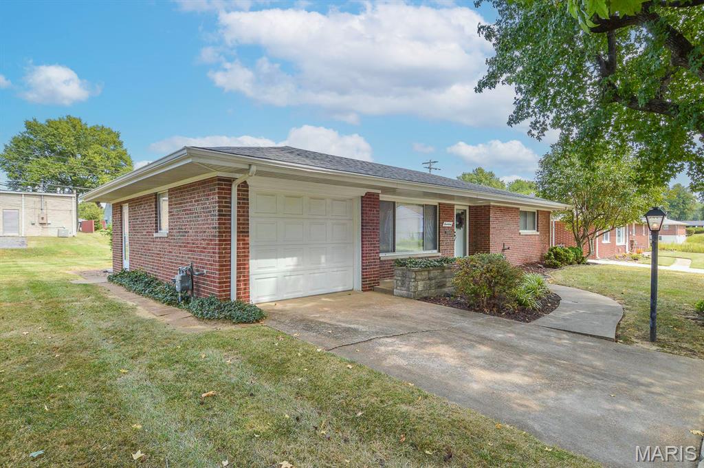 Canterbury Manor 1stadd - Residential