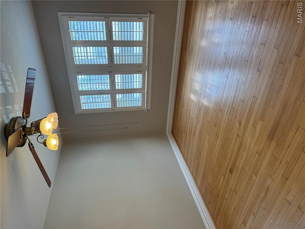 Laughlins Add To Sycamore Hills Re - Residential