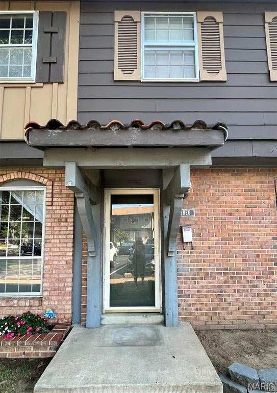 Granada Condo - Residential
