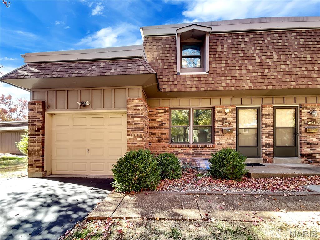 Welcome to this beautifully updated home. The interior boasts a fresh coat of neutral color paint, giving the home a modern and inviting feel. The primary bedroom is a true retreat with double closets providing ample storage space. Recent updates include a partial flooring replacement, enhancing the overall aesthetic of the home. This home is a perfect blend of style and functionality, making it a must-see property.. Included 100-Day Home Warranty with buyer activation